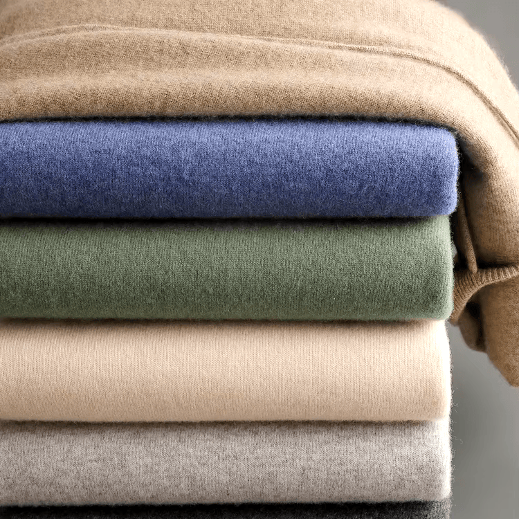Sudadera de Lana Merino con Capucha — Viaestilo