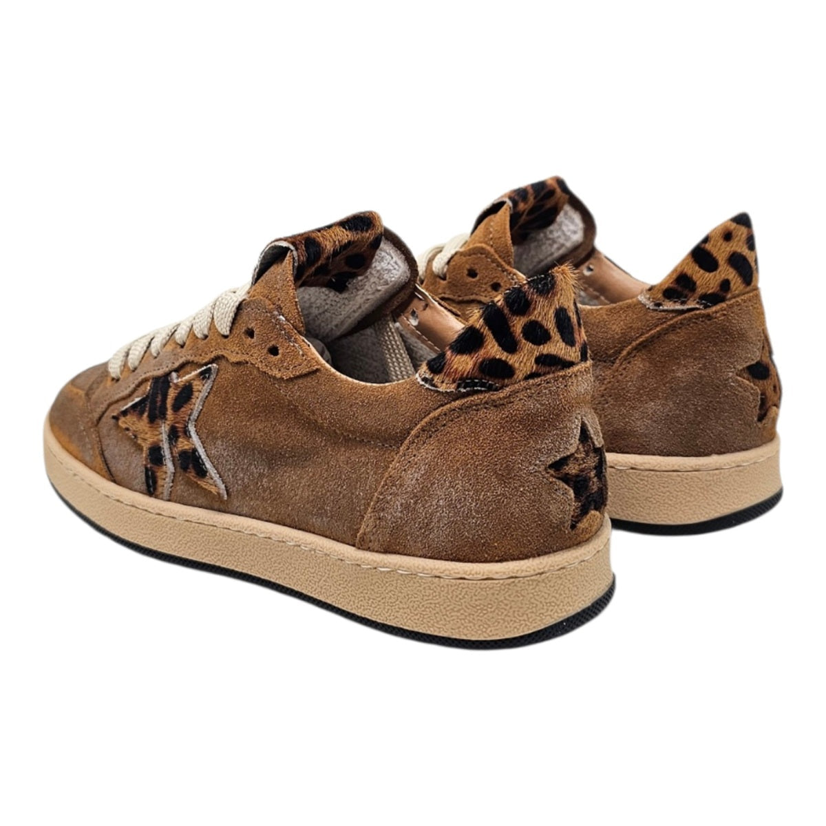 Tenis Seattle de Ante con Detalles Animal Print — Viaestilo