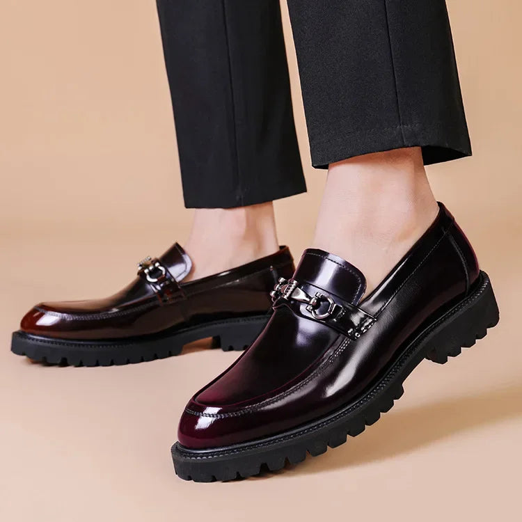 Mocasines de Piel con Detalle de Herradura — Viaestilo