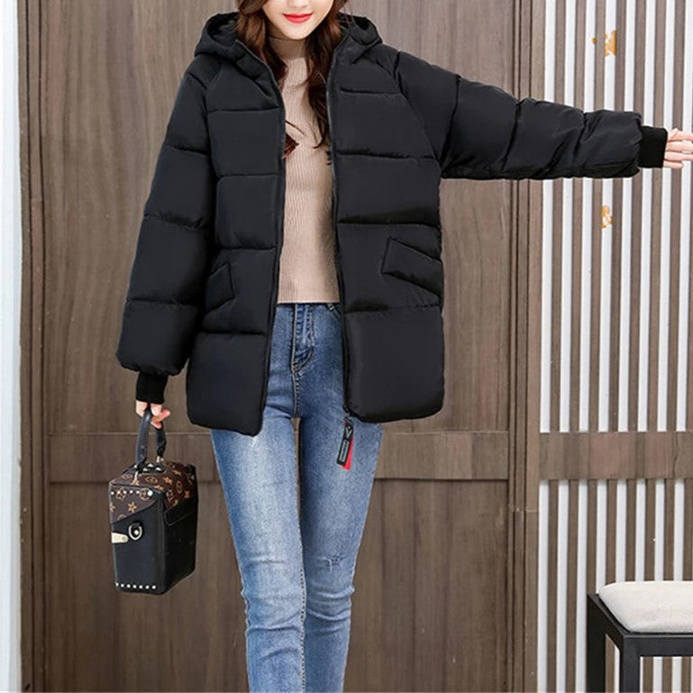 Abrigo Acolchado Oversize con Capucha — Viaestilo