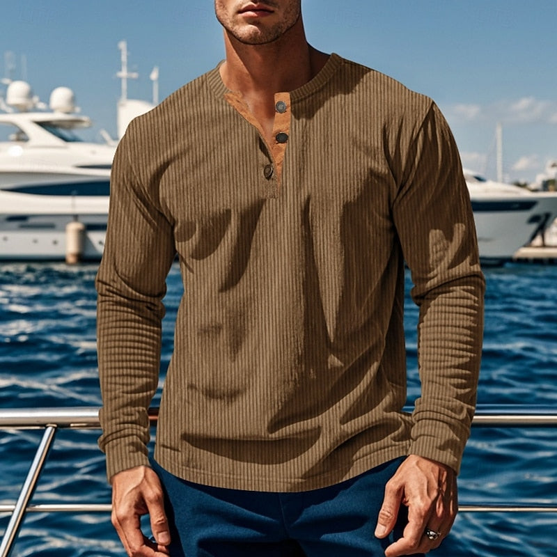 Playera Henley de Punto Rib Corte Entallado — Viaestilo