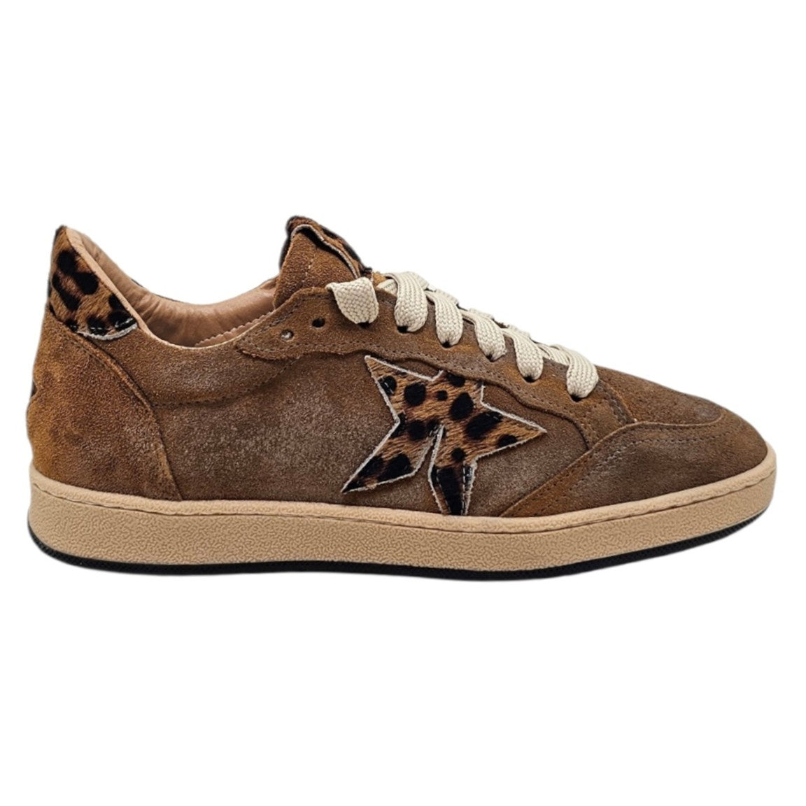 Tenis Seattle de Ante con Detalles Animal Print — Viaestilo